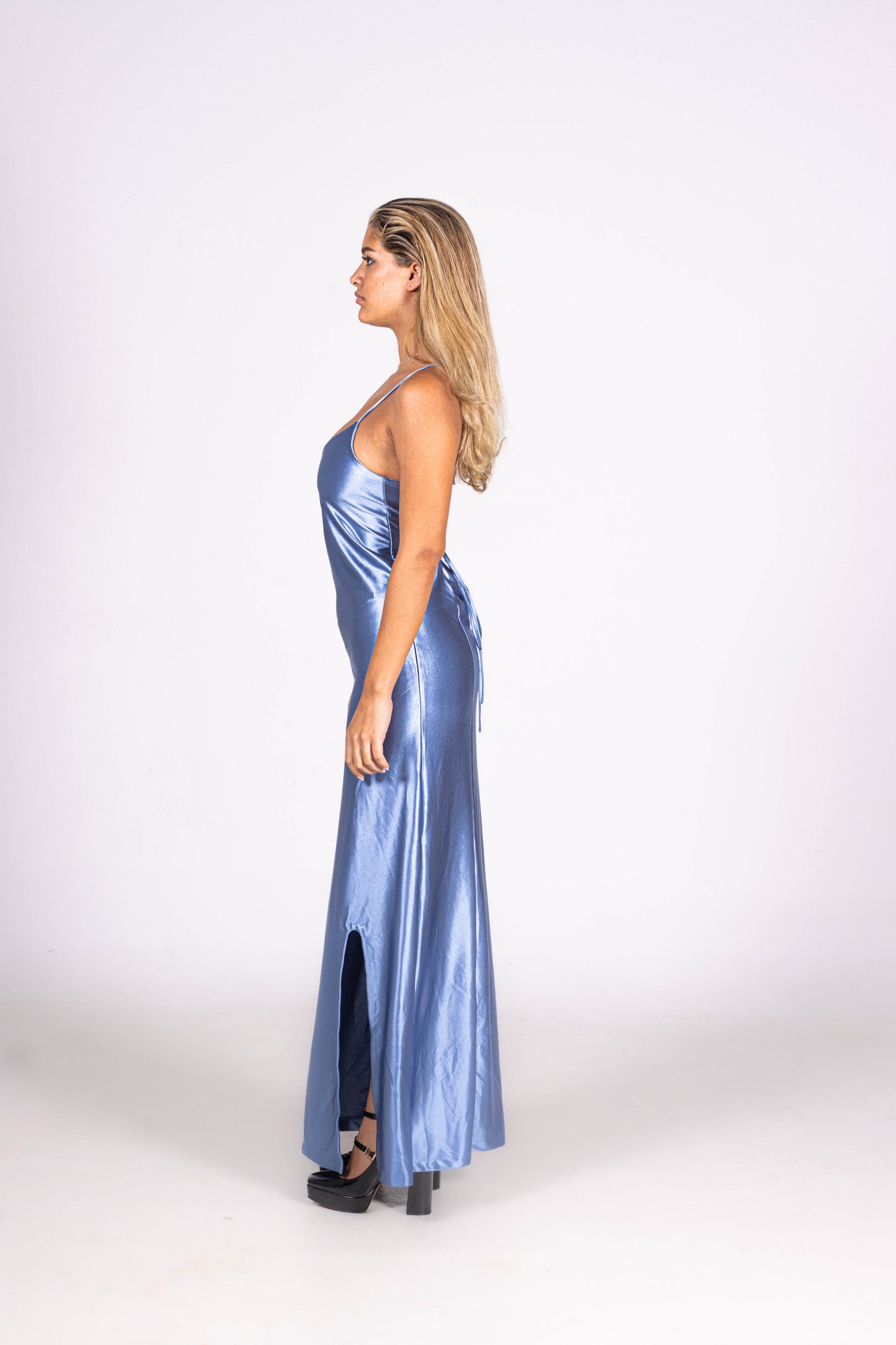 GOLDENGIRL LONG SKYBLUE DRESS